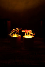 Load image into Gallery viewer, Lampe de Nuit -CHEETAH-Verre de Murano
